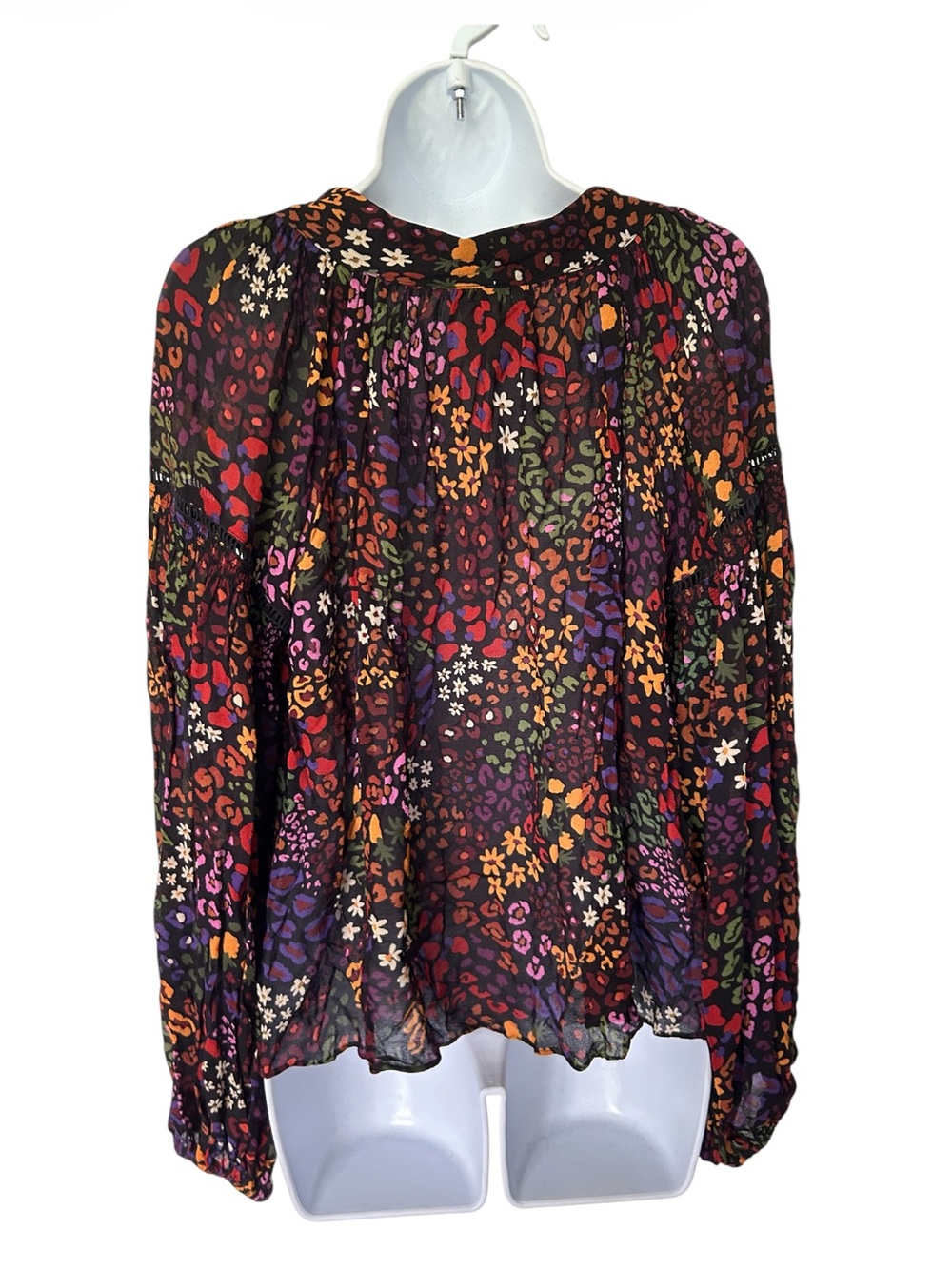 Farm Rio Floral Animal Print Blouse Balloon Sleeve $198.  Fringe Tie Neck M - Picture 3 of 8